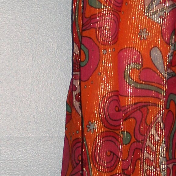 Red and Orange Sleeveless Sundress with Asymmetrical Length for Resort Wear - Picture 4 of 8